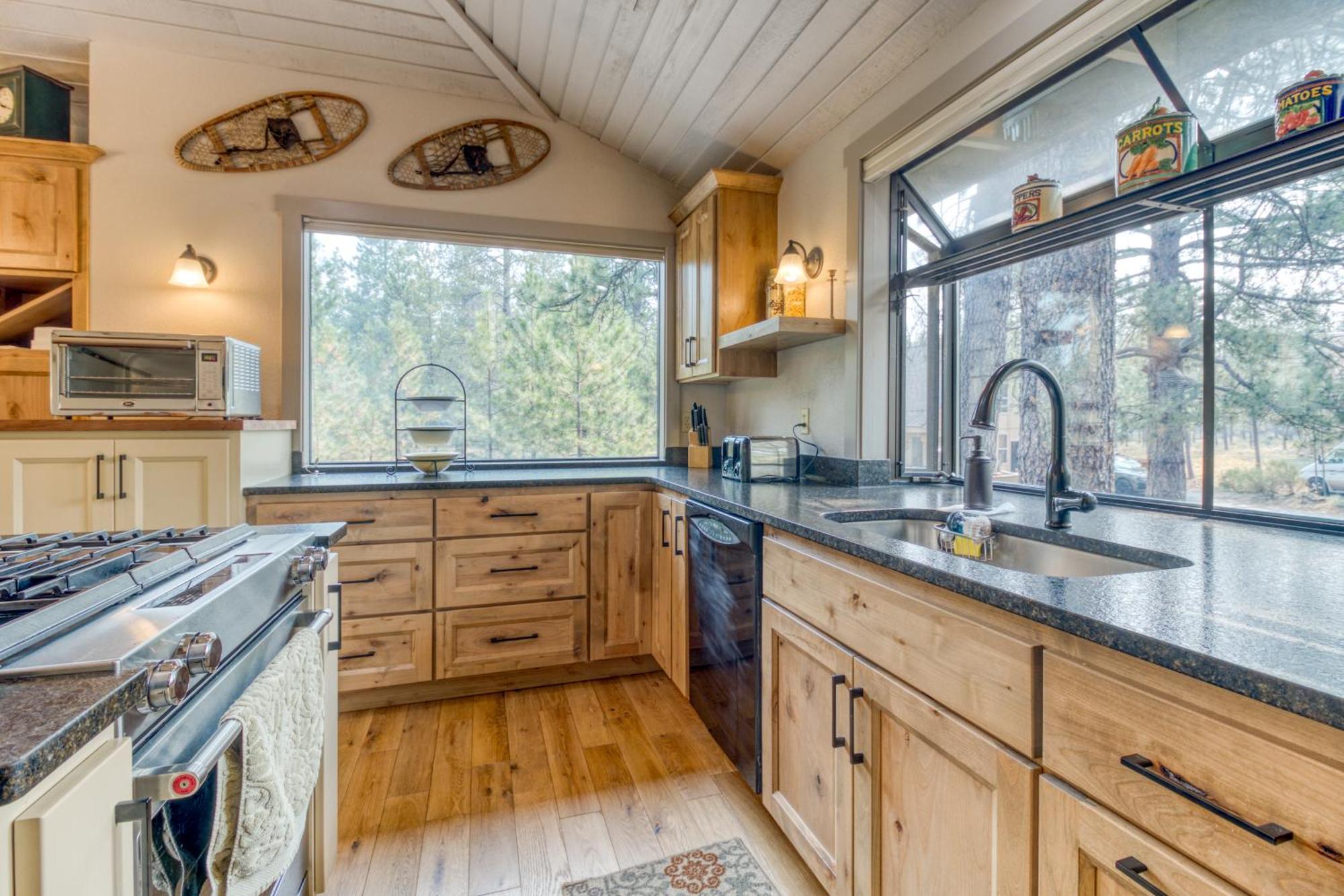 Holiday home Great Kitchen, Ac, Sharc Access, Hot Tub, Bring Pet!