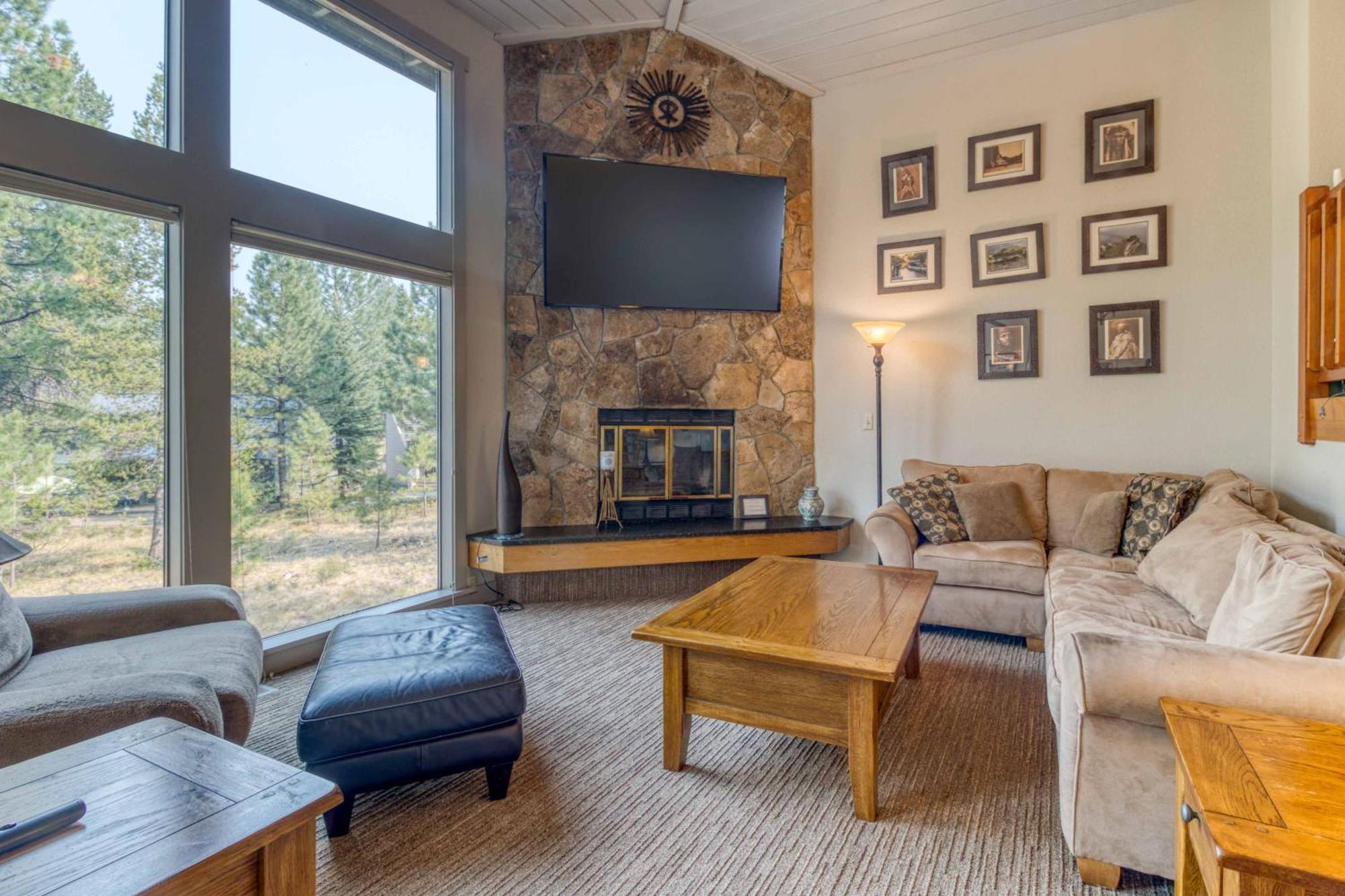 Holiday home Great Kitchen, Ac, Sharc Access, Hot Tub, Bring Pet! Sunriver
